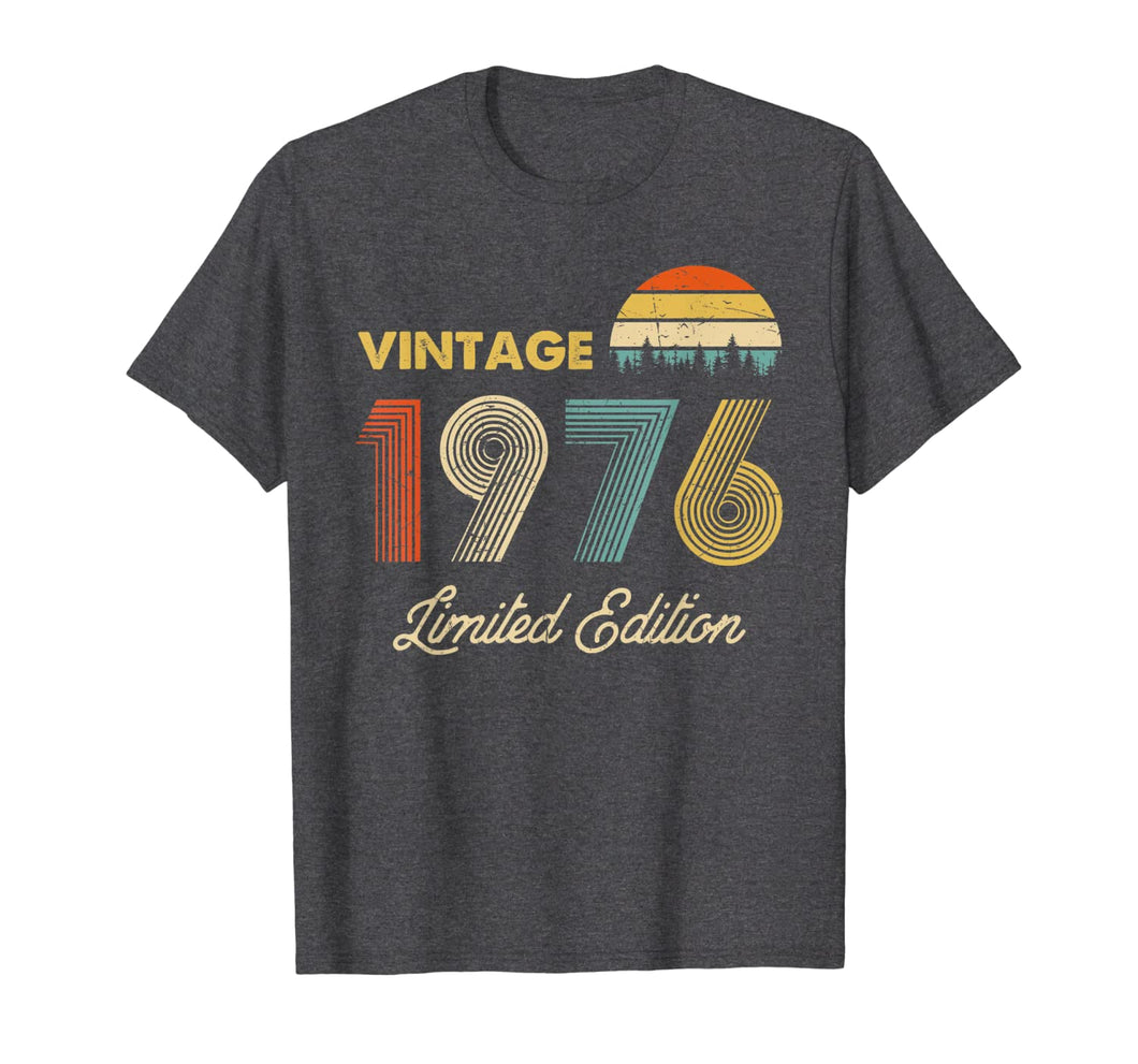 Vintage 1976 Made in 1976 43rd birthday 43 years old Gift T-Shirt