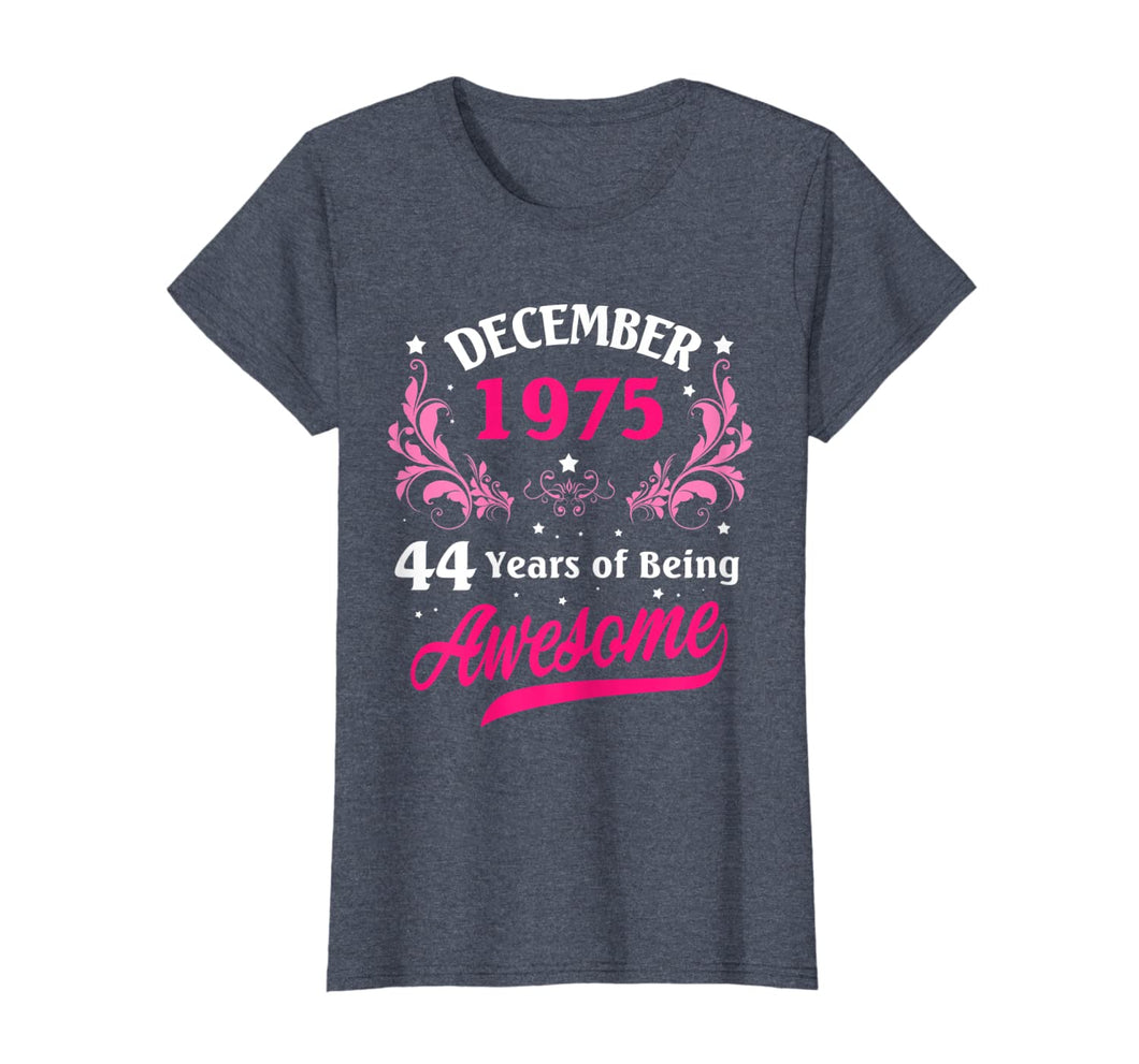 Womens Made in December 1975 T-Shirt 1975 Birthday Gifts 44 Years T-Shirt