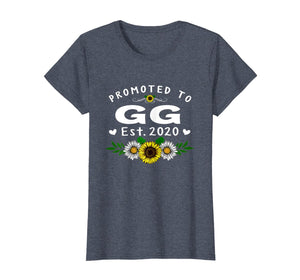 Womens Womens Promoted To Gg Est 2020 Sunflower Gifts Mother Day T-Shirt